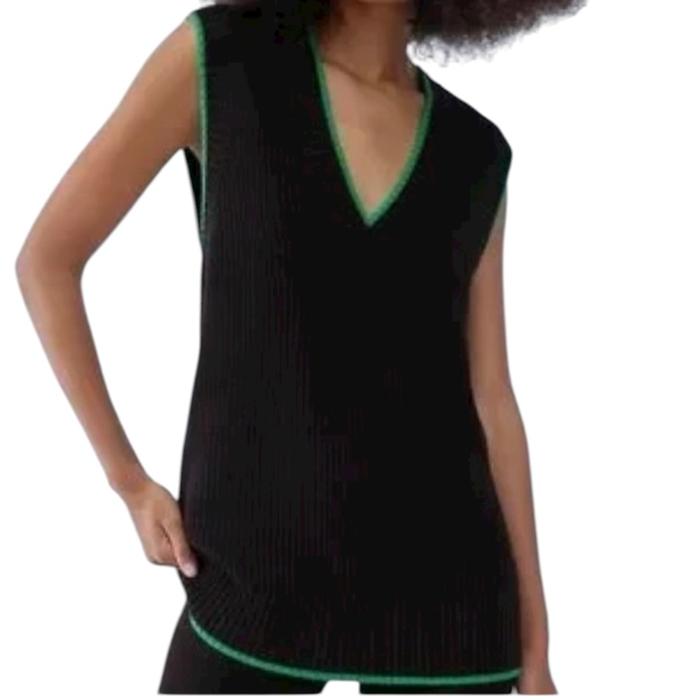 Babaton Sherman Black Knit V-Neck Sleeveless Relaxed Fit Sweater with Green Trim - Picture 4 of 16